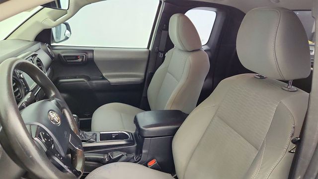 2017 Toyota Tacoma SR Access Cab 6' Bed I4 4x2 Automatic w/ Utility Package - 23010729 - 18