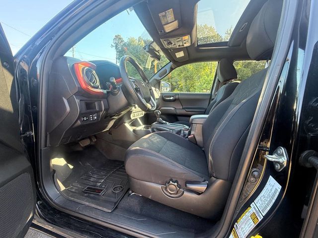 2017 Toyota Tacoma SR Double Cab 5' Bed V6 4x4 Automatic - 23028469 - 18