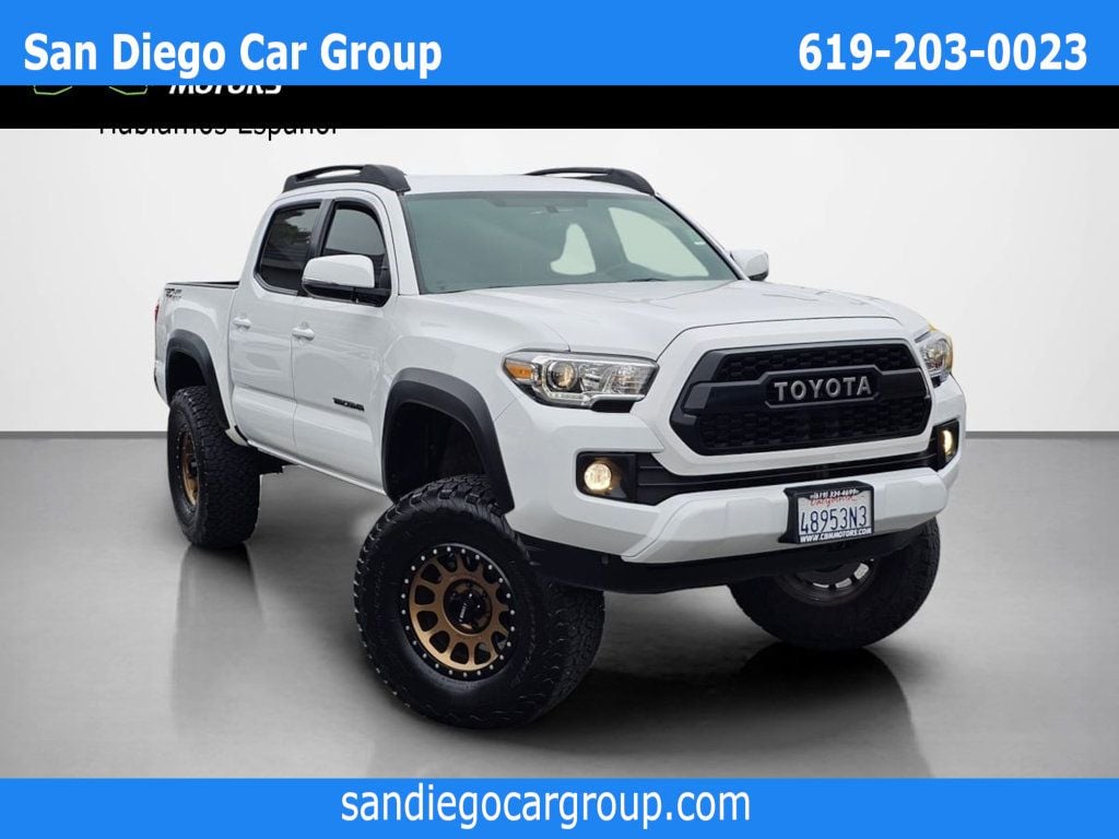 2017 Toyota Tacoma TRD Off Road Double Cab 5' Bed V6 4x2 Automatic - 22408888 - 0