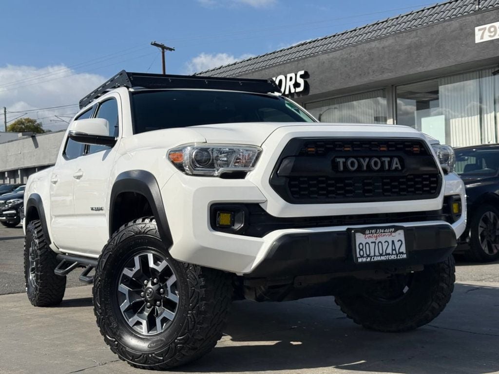 2017 Toyota Tacoma TRD Off Road Double Cab 5' Bed V6 4x2 Automatic - 22761870 - 1