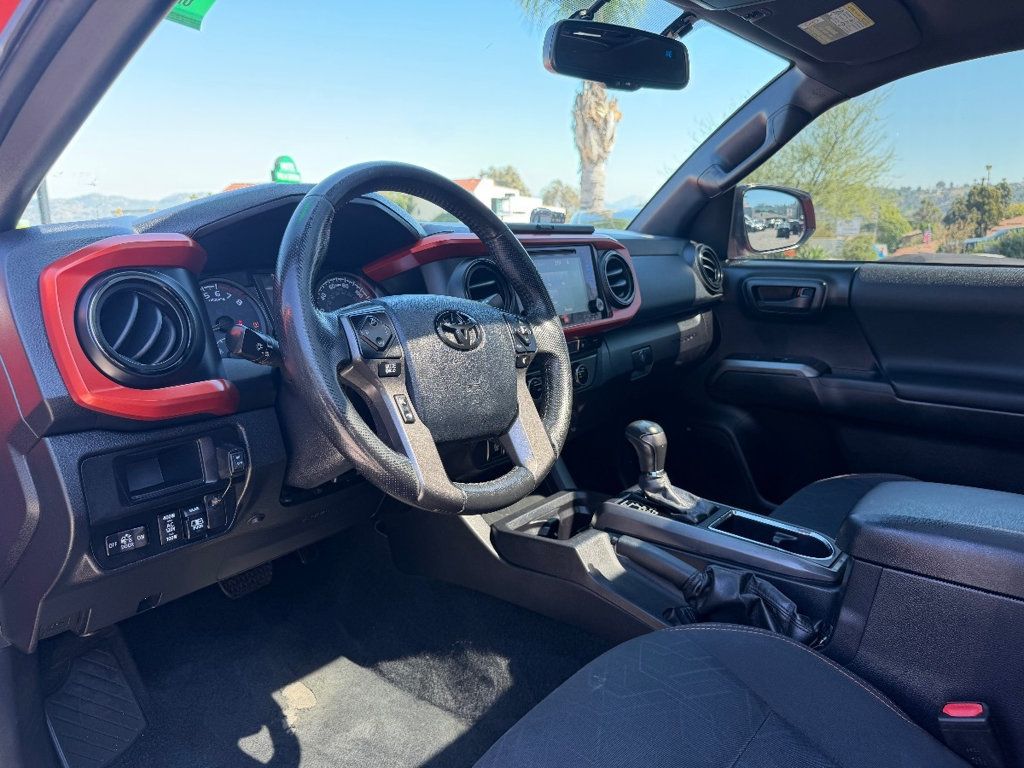 2017 Toyota Tacoma TRD Off Road Double Cab 5' Bed V6 4x2 Automatic - 23000737 - 11