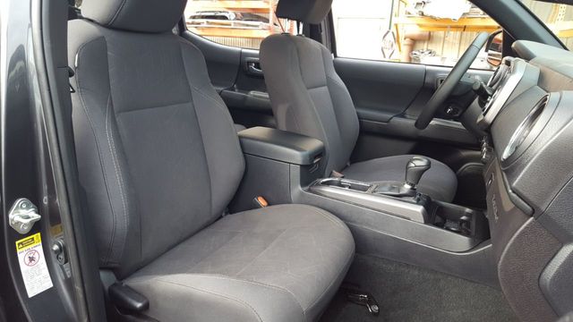 2017 Toyota Tacoma TRD Off Road Double Cab 5' Bed V6 4x4 - 18448715 - 10