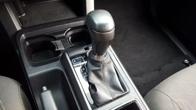 2017 Toyota Tacoma TRD Off Road Double Cab 5' Bed V6 4x4 - 18448715 - 20