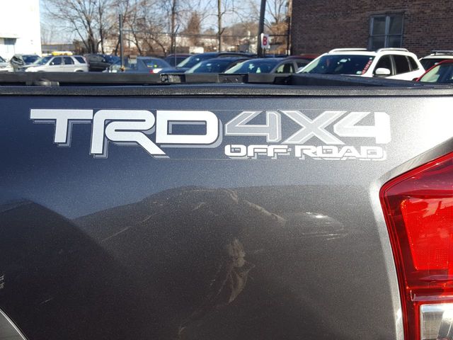2017 Toyota Tacoma TRD Off Road Double Cab 5' Bed V6 4x4 - 18448715 - 6