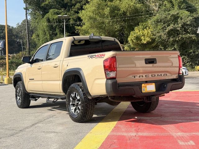2017 Toyota Tacoma TRD Off Road Double Cab 5' Bed V6 4x4 Automatic - 23073443 - 10