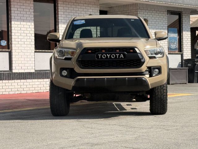 2017 Toyota Tacoma TRD Off Road Double Cab 5' Bed V6 4x4 Automatic - 23073443 - 3