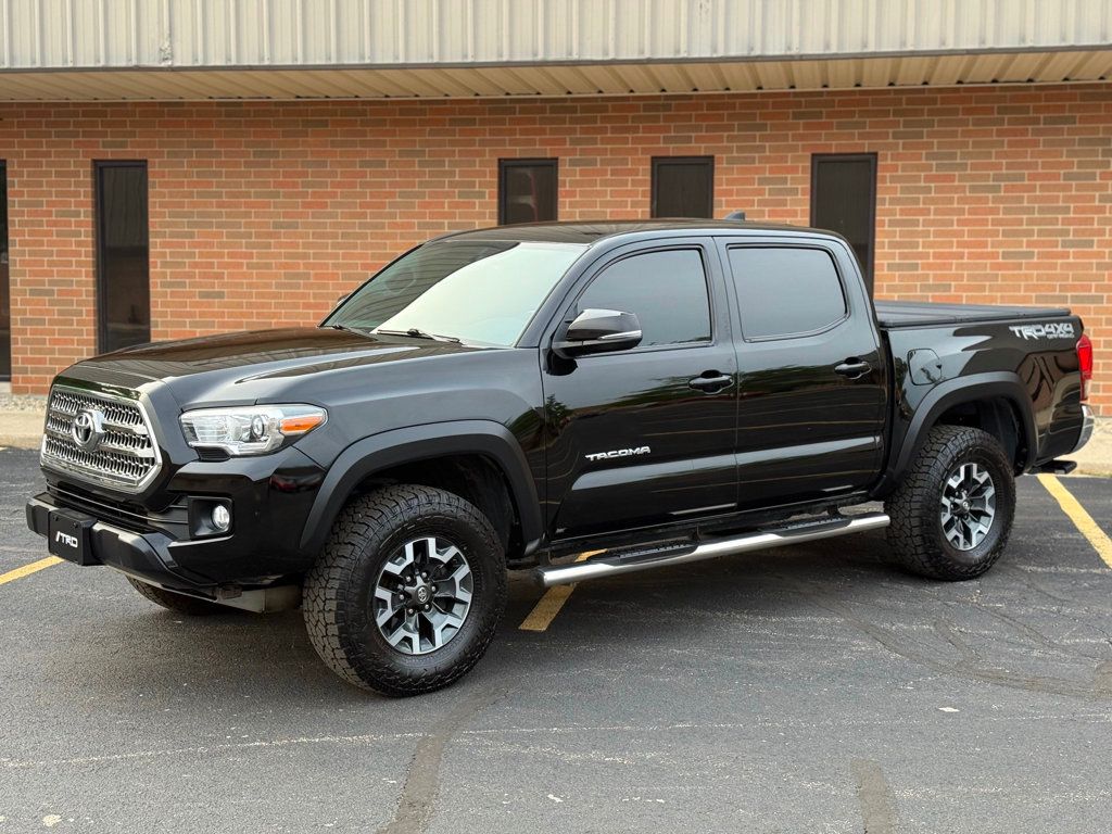 2017 Toyota Tacoma TRD Off Road Double Cab 5' Bed V6 4x4 Automatic - 22851813 - 17