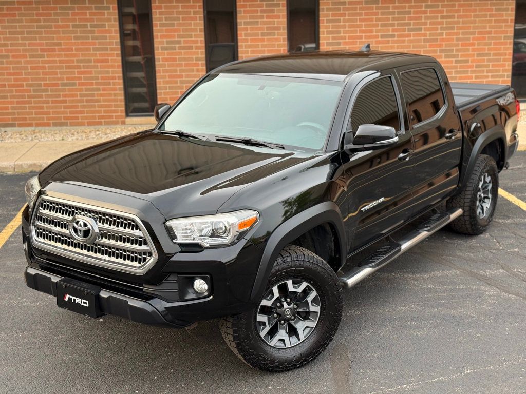 2017 Toyota Tacoma TRD Off Road Double Cab 5' Bed V6 4x4 Automatic - 22851813 - 2