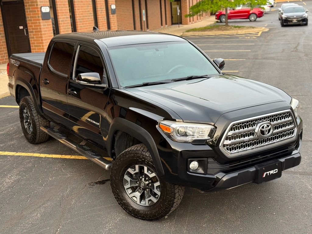 2017 Toyota Tacoma TRD Off Road Double Cab 5' Bed V6 4x4 Automatic - 22851813 - 3