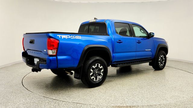 2017 Toyota Tacoma TRD Off Road Double Cab 5' Bed V6 4x4 Automatic - 23015756 - 4