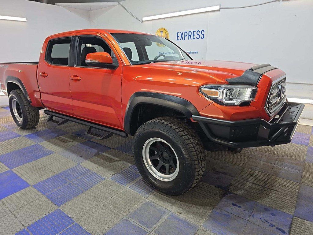 2017 Toyota Tacoma TRD Off Road Double Cab 6' Bed V6 4x4 Automatic - 22963839 - 3