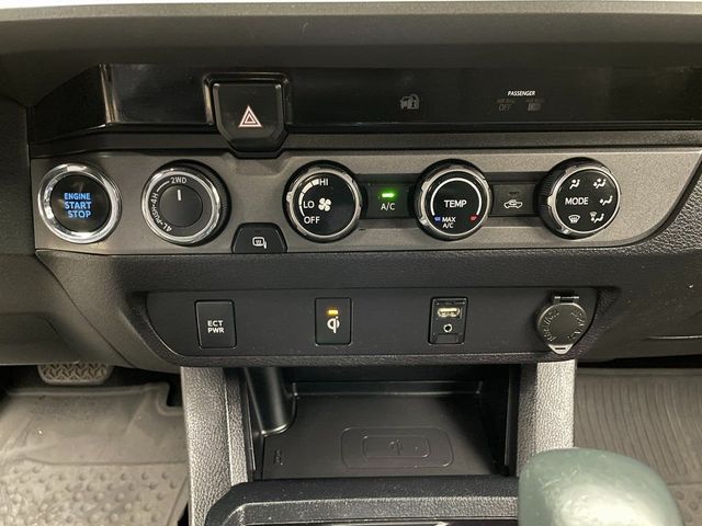 2017 Toyota Tacoma TRD Off Road Double Cab 6' Bed V6 4x4 Automatic - 23019246 - 25