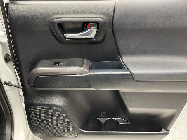 2017 Toyota Tacoma TRD Off Road Double Cab 6' Bed V6 4x4 Automatic - 23019246 - 34