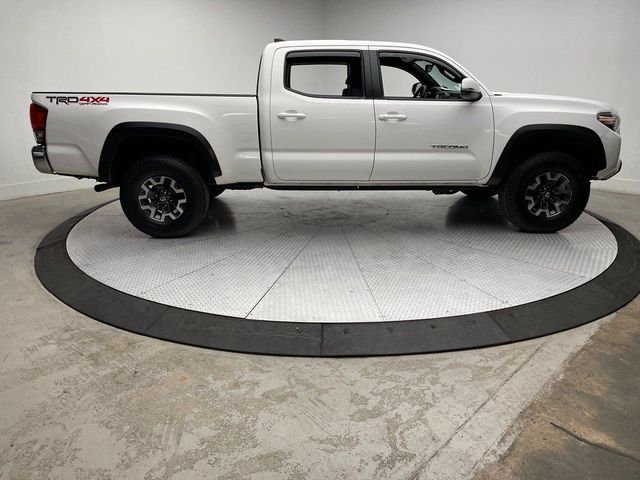 2017 Toyota Tacoma TRD Off Road Double Cab 6' Bed V6 4x4 Automatic - 23019246 - 3