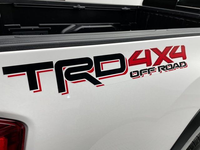 2017 Toyota Tacoma TRD Off Road Double Cab 6' Bed V6 4x4 Automatic - 23019246 - 43