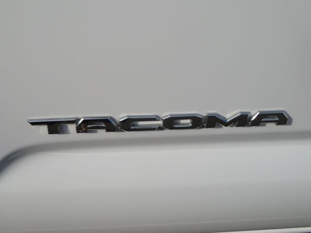 2017 Toyota Tacoma TRD OFF ROAD DOUBLECAB LONGBED V6 1OWNER EXTRA CLEAN 4X4 - 22969286 - 12