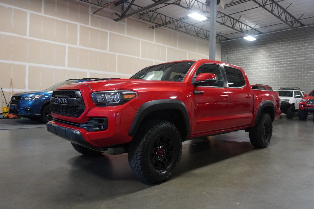 2017 Toyota Tacoma TRD Pro Double Cab V6 4x4 photo 3