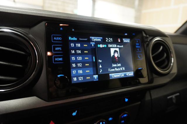 2017 Toyota Tacoma TRD Pro Double Cab 5' Bed V6 4x4 Automatic - 22955284 - 9