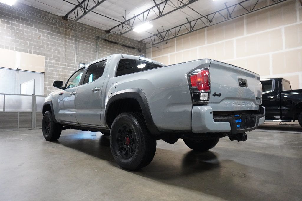 2017 Toyota Tacoma TRD Pro Double Cab V6 4x4 photo 3