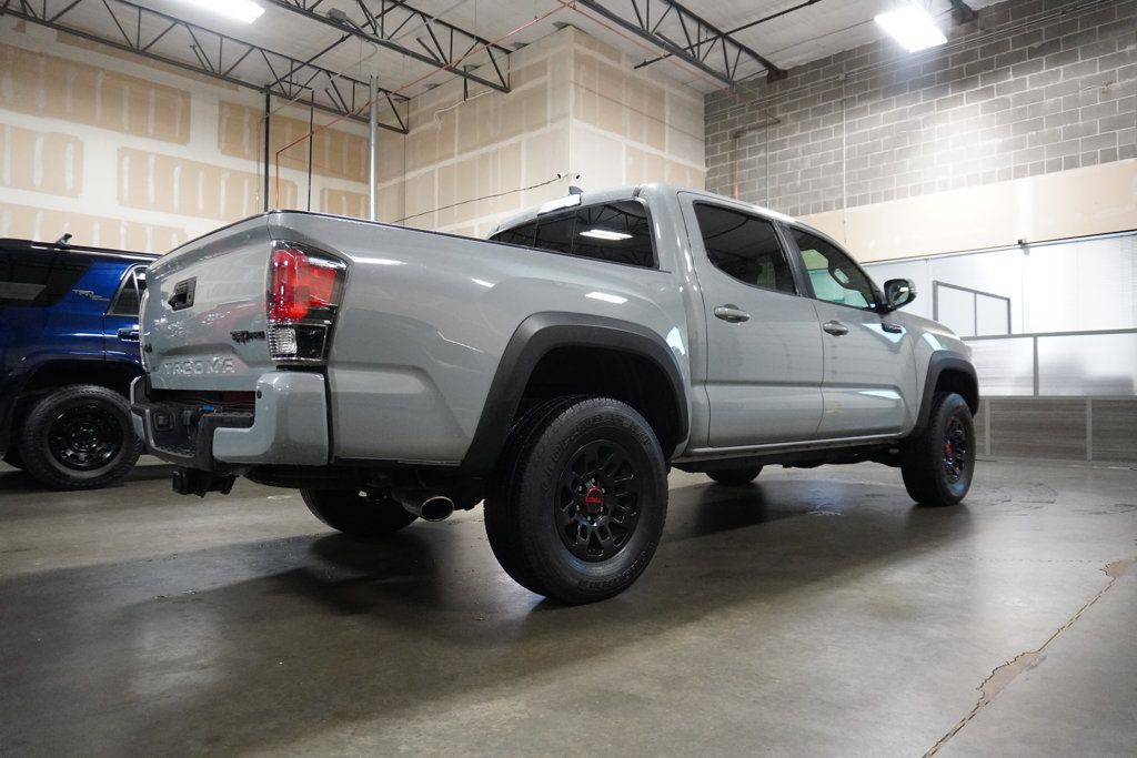 2017 Toyota Tacoma TRD Pro Double Cab V6 4x4 photo 4