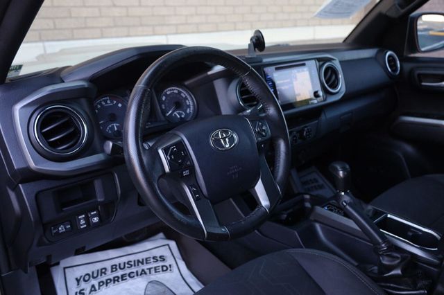 2017 Toyota Tacoma TRD Sport - 23072888 - 15