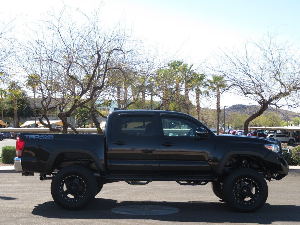 2017 Toyota Tacoma TRD Sport 4x4 Double Cab photo 3