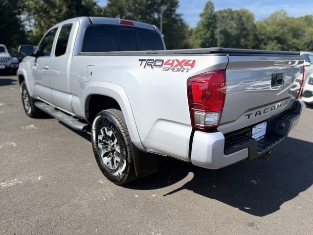 2017 Toyota Tacoma TRD Sport Access Cab 6' Bed V6 4x4 Automatic w/ Tow Pkg - 23079665 - 3