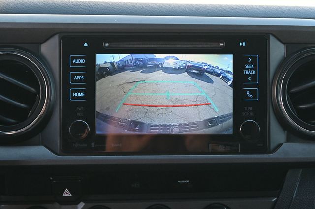 2017 Toyota Tacoma TRD Sport Double Cab 4X4 - 22976186 - 9