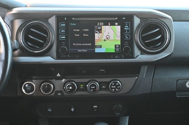 2017 Toyota Tacoma TRD Sport Double Cab 4X4 - 22976186 - 10