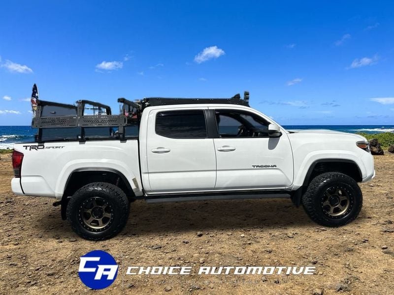 2017 Toyota Tacoma TRD Sport Double Cab 5' Bed V6 4x2 Automatic - 22941553 - 7