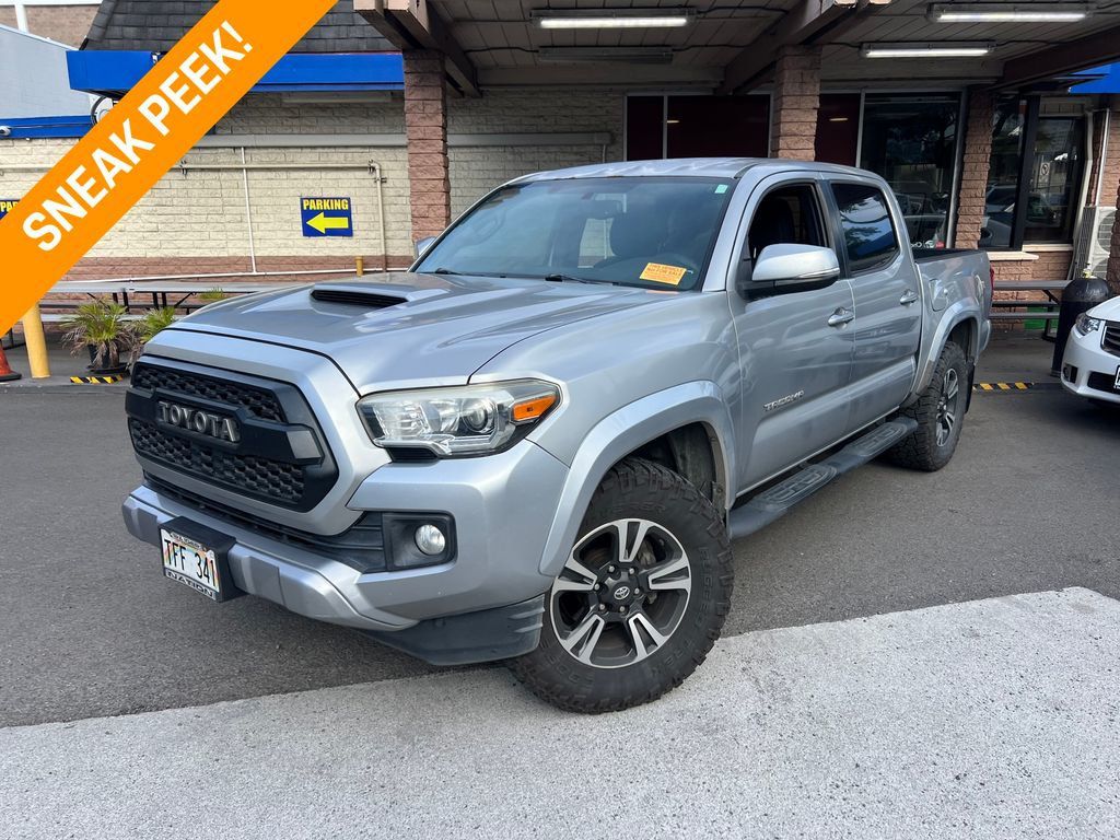 2017 Toyota Tacoma TRD Sport Double Cab 5' Bed V6 4x2 Automatic - 23055338 | Video 1