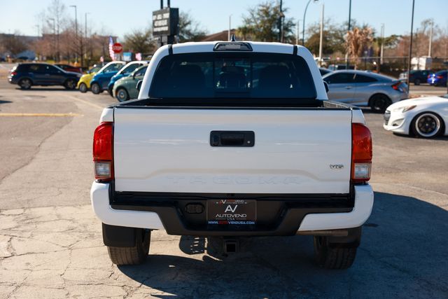 2017 Toyota Tacoma TRD Sport Double Cab 5' Bed V6 4x2 Automatic - 22989318 - 13