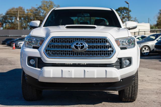 2017 Toyota Tacoma TRD Sport Double Cab 5' Bed V6 4x2 Automatic - 22989318 - 21