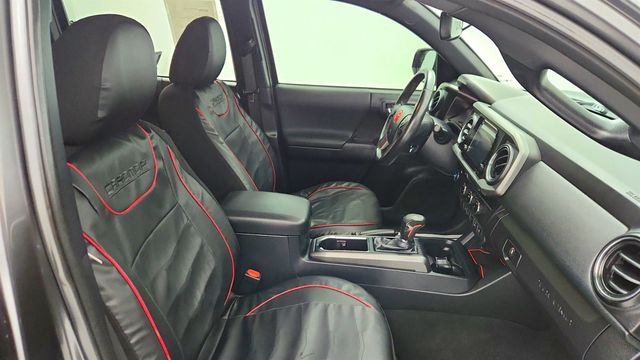 2017 Toyota Tacoma TRD Sport Double Cab 5' Bed V6 4x2 Automatic w/ Premium/Tech Pkg - 23009114 - 22