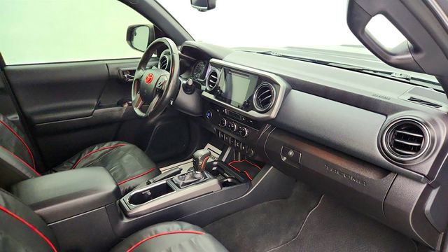 2017 Toyota Tacoma TRD Sport Double Cab 5' Bed V6 4x2 Automatic w/ Premium/Tech Pkg - 23009114 - 23