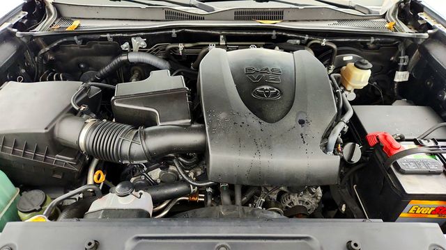 2017 Toyota Tacoma TRD Sport Double Cab 5' Bed V6 4x2 Automatic w/ Premium/Tech Pkg - 23009114 - 25