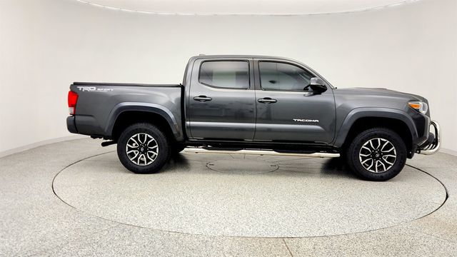 2017 Toyota Tacoma TRD Sport Double Cab 5' Bed V6 4x2 Automatic w/ Premium/Tech Pkg - 23009114 - 3