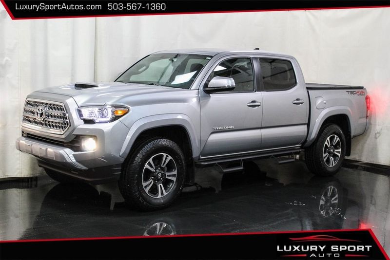 2017 Toyota Tacoma TRD Sport Double Cab 5' Bed V6 4x4 Automatic - 22650889 - 0