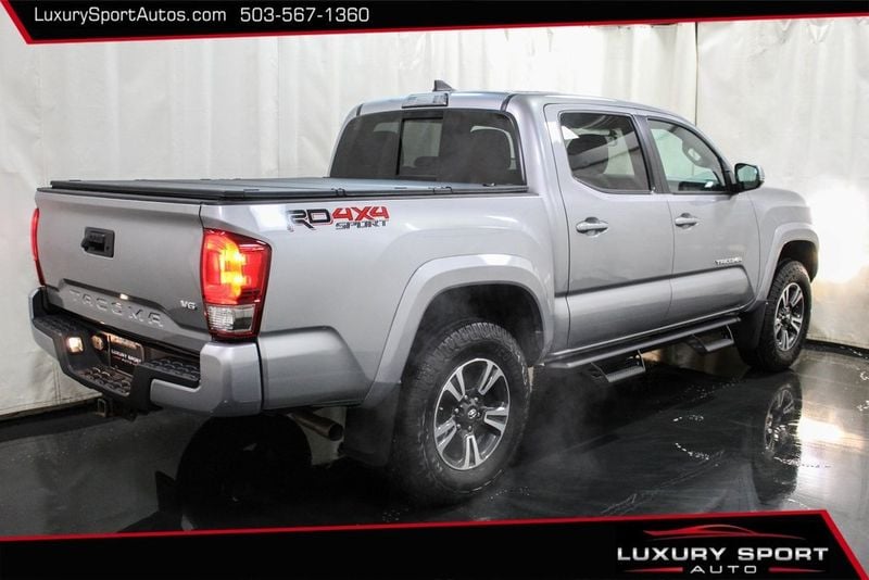 2017 Toyota Tacoma TRD Sport Double Cab 5' Bed V6 4x4 Automatic - 22650889 - 13