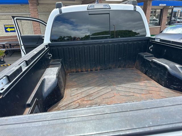 2017 Toyota Tacoma TRD Sport Double Cab 5' Bed V6 4x4 Automatic - 23047268 - 20