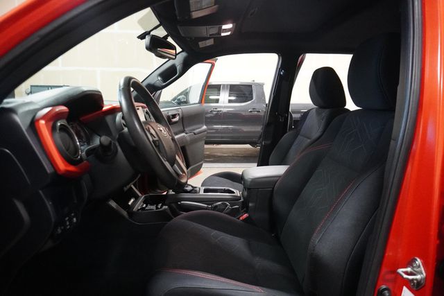 2017 Toyota Tacoma TRD Sport Double Cab 5' Bed V6 4x4 Automatic - 22943259 - 4