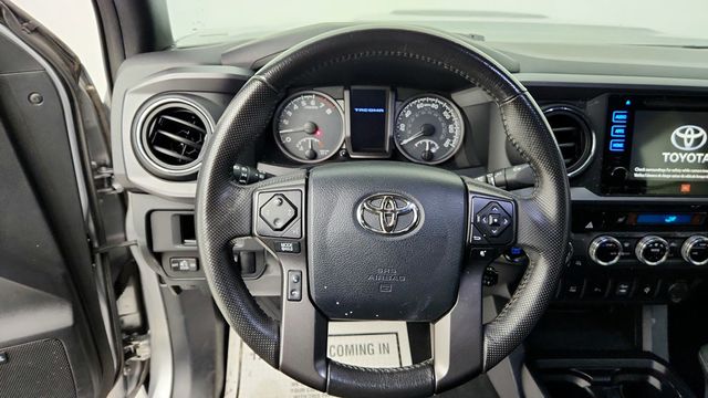 2017 Toyota Tacoma TRD Sport Double Cab 5' Bed V6 4x4 Automatic w/ Premium/Tech Pkg - 22951442 - 11