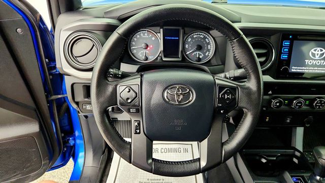 2017 Toyota Tacoma TRD Sport Double Cab 6' Bed V6 4x4 Automatic w/ Tow Package - 23060801 - 12