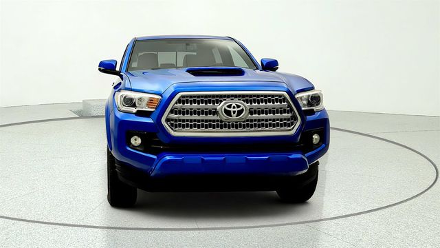2017 Toyota Tacoma TRD Sport Double Cab 6' Bed V6 4x4 Automatic w/ Tow Package - 23060801 - 1