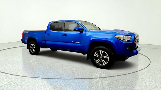 2017 Toyota Tacoma TRD Sport Double Cab 6' Bed V6 4x4 Automatic w/ Tow Package - 23060801 - 2