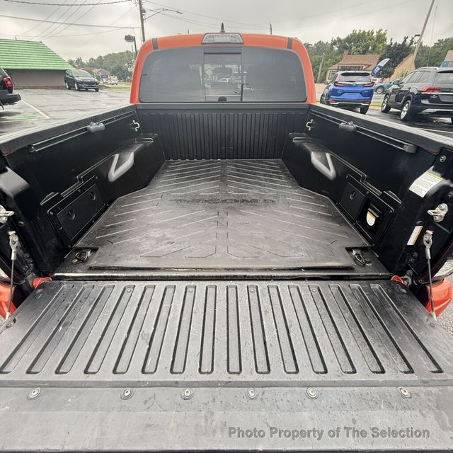 2017 Toyota Tacoma TRD SPORT V6 4X4 DOUBLE CAB & CLASS IV V6 TOW PACKAGE - 23064789 - 40