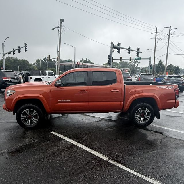 2017 Toyota Tacoma TRD SPORT V6 4X4 DOUBLE CAB & CLASS IV V6 TOW PACKAGE - 23064789 - 8