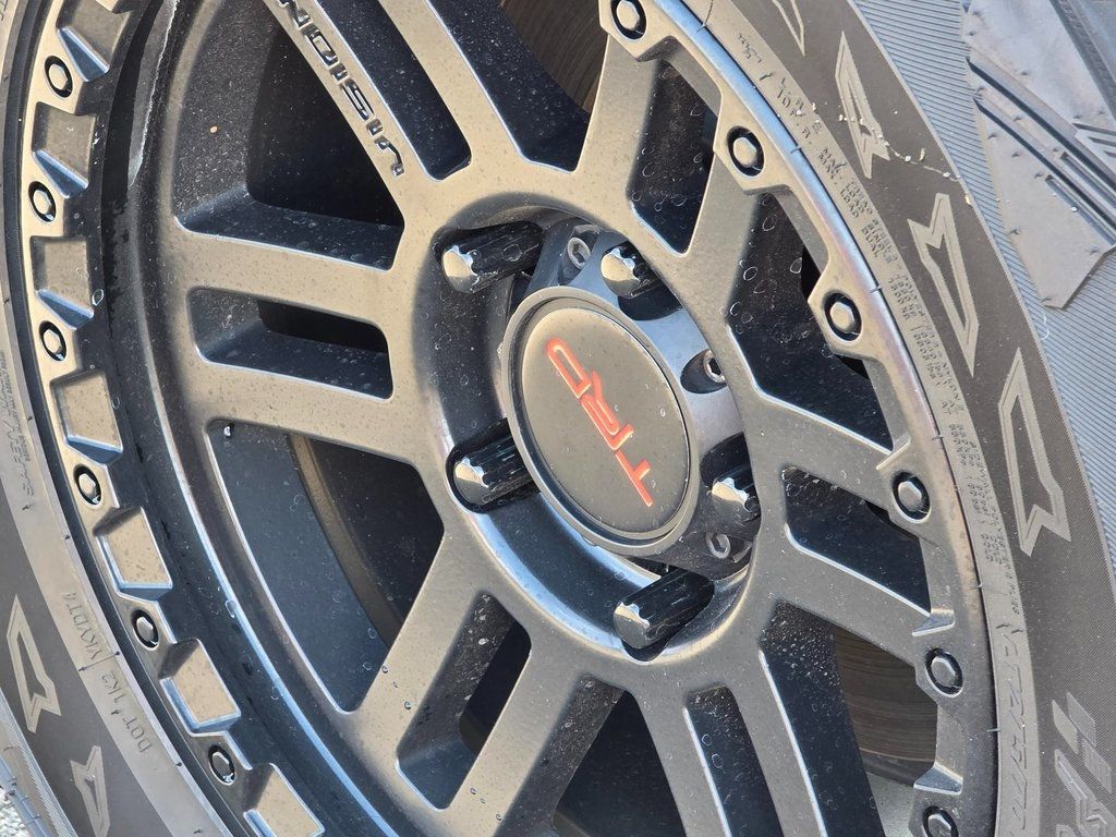 2017 Toyota Tundra  - 22941286 - 14