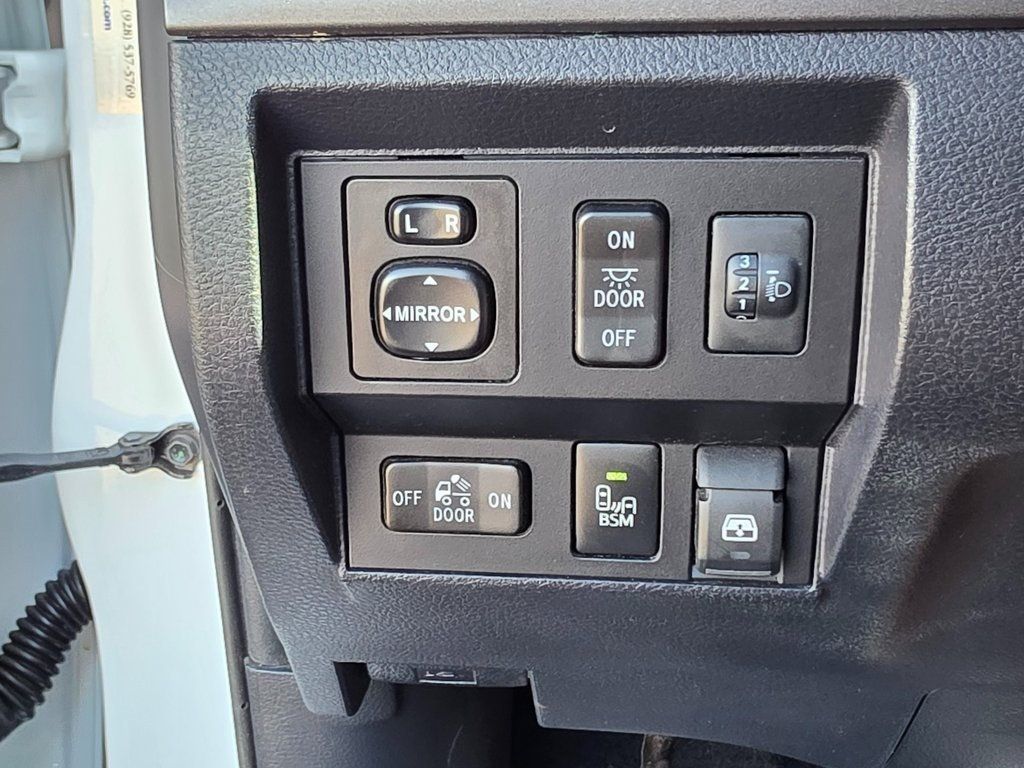 2017 Toyota Tundra  - 22941286 - 43