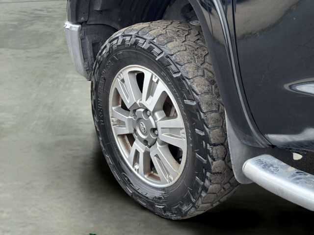 2017 Toyota Tundra 1794 Edition 4x4 4dr CrewMax Cab Pickup SB (5.7L V8 FFV) - 23007406 - 36